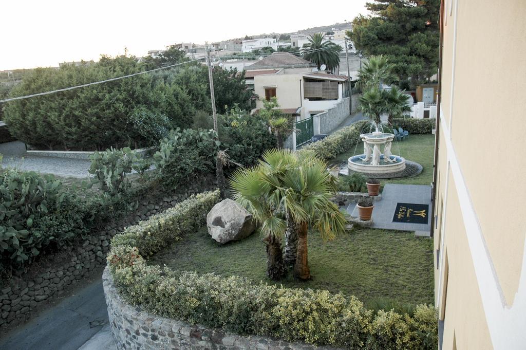 Eolian Residence Lipari  Room photo